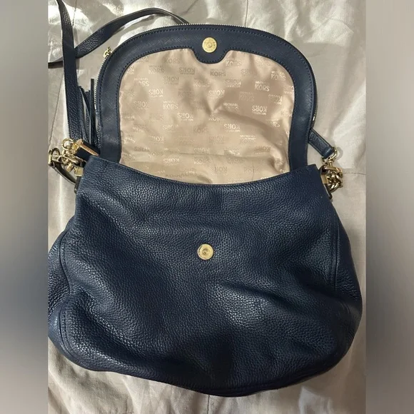 Michael Kors navy leather purse - Picture 3 of 6